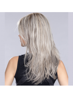 Metallicblonde Rooted