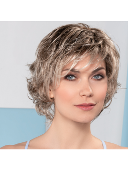 Perruque synthétique courte lisse Cesana Soft - Beige multi/shad