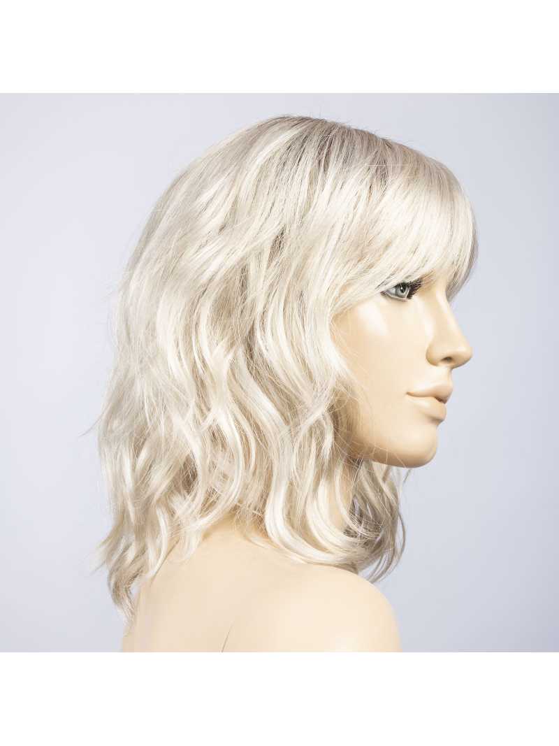 Perruque synthétique mi longue bouclée Perla - Platin blonde/shad